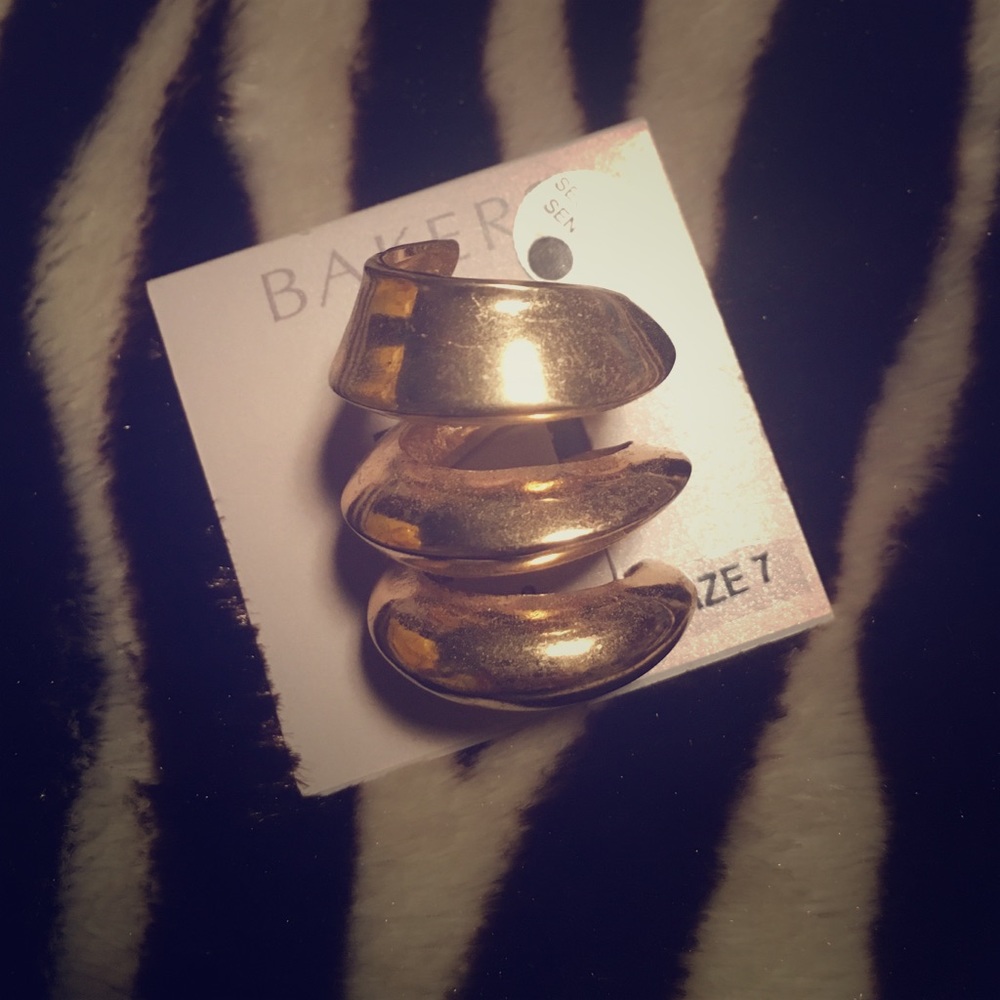 Bakers Gold Spiral Ring